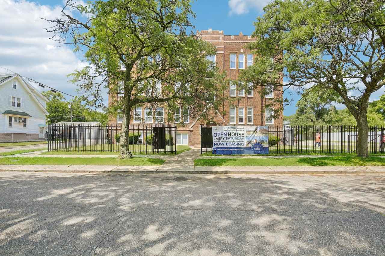 15805 Baylis St #204 - Photo 2 of 18