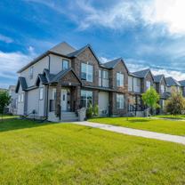8817 96 Ave - Photo 1 of 1