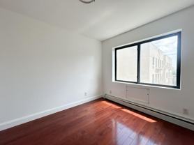 2120 Daly Ave - Photo 1 of 1