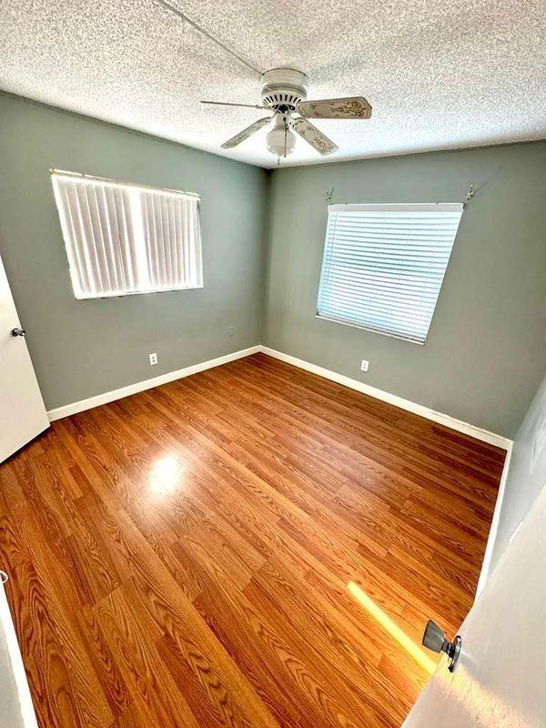 8900 Northwest 23rd Street ##1 - Photo 5 of 12