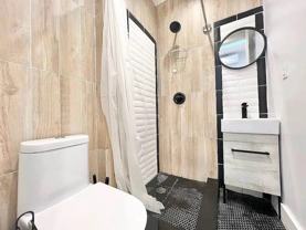 879 Cypress Ave #3R - Photo 1 of 1