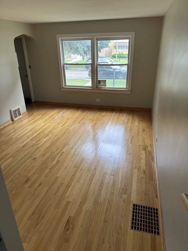 9816 S Forest Ave #NA - Photo 3 of 19