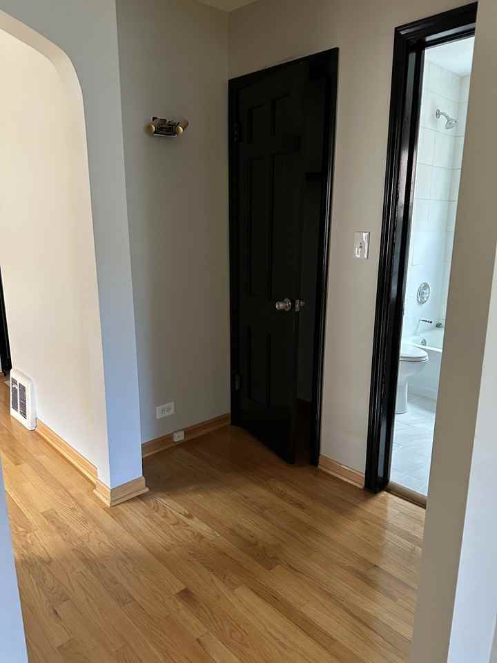 9816 S Forest Ave #NA - Photo 6 of 19