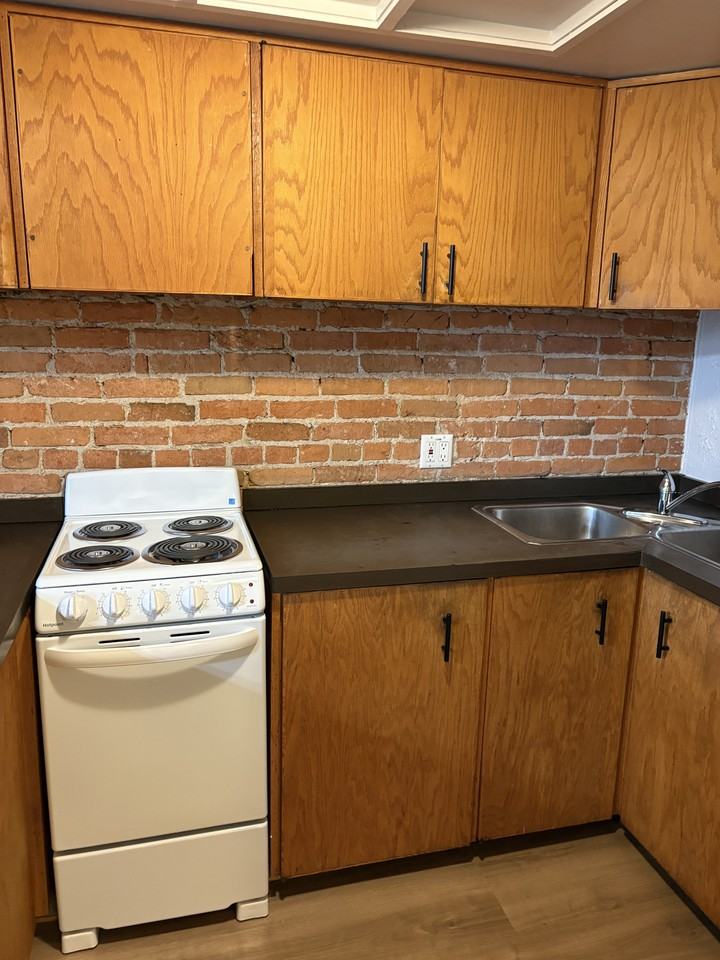 227 E Main St #B - Photo 2 of 11