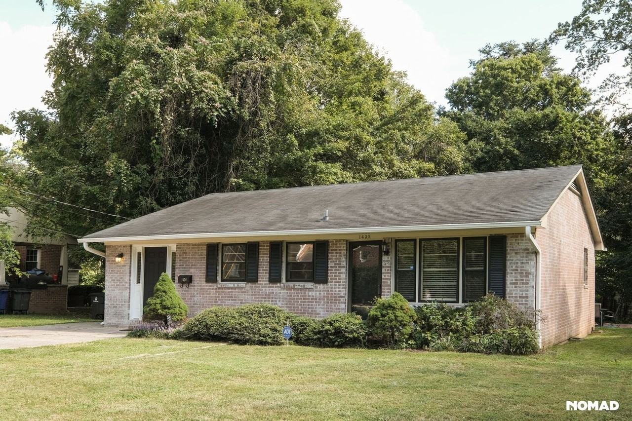 1430 Polo Rd - Photo 3 of 24