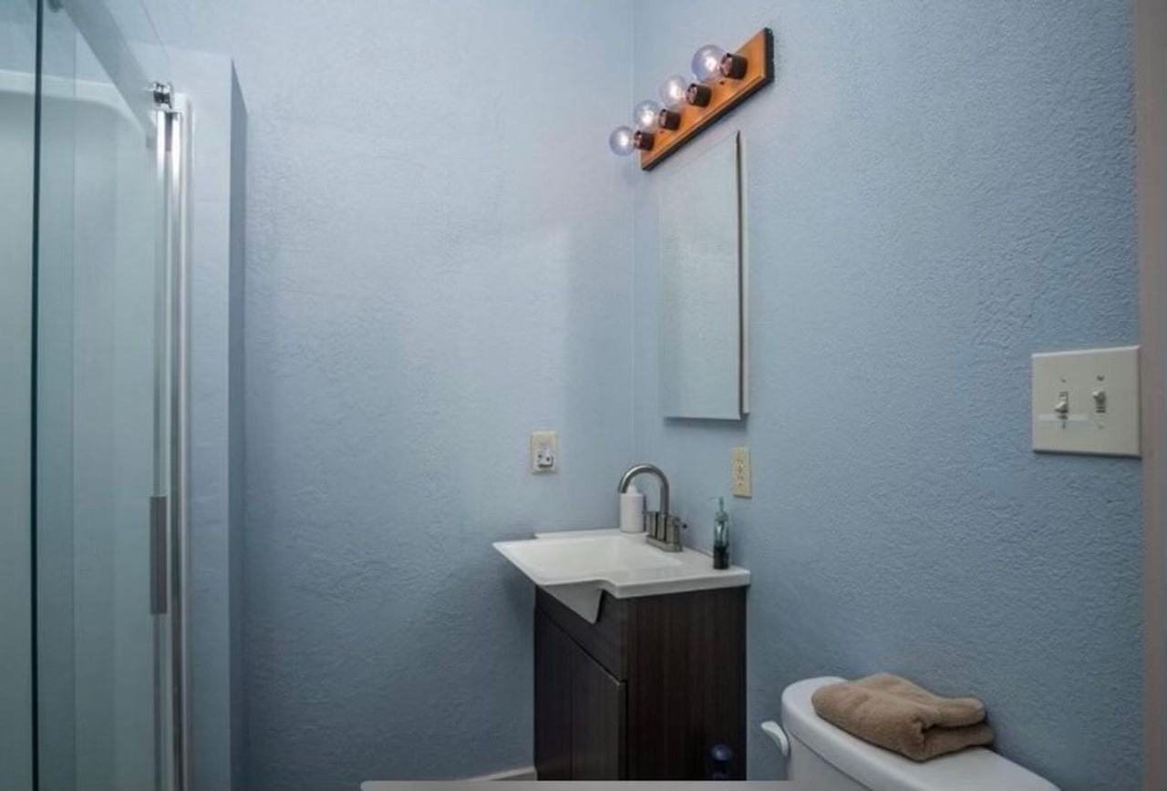 936 E Center St - Photo 5 of 16