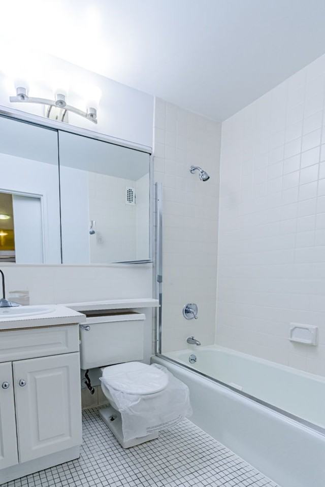 400 E 71st St #12EF - Photo 7 of 7