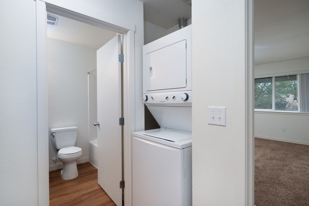 Wygant Apartments - Photo 5 of 37