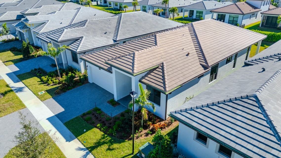 9155 Sw Esule Way - Photo 5 of 8