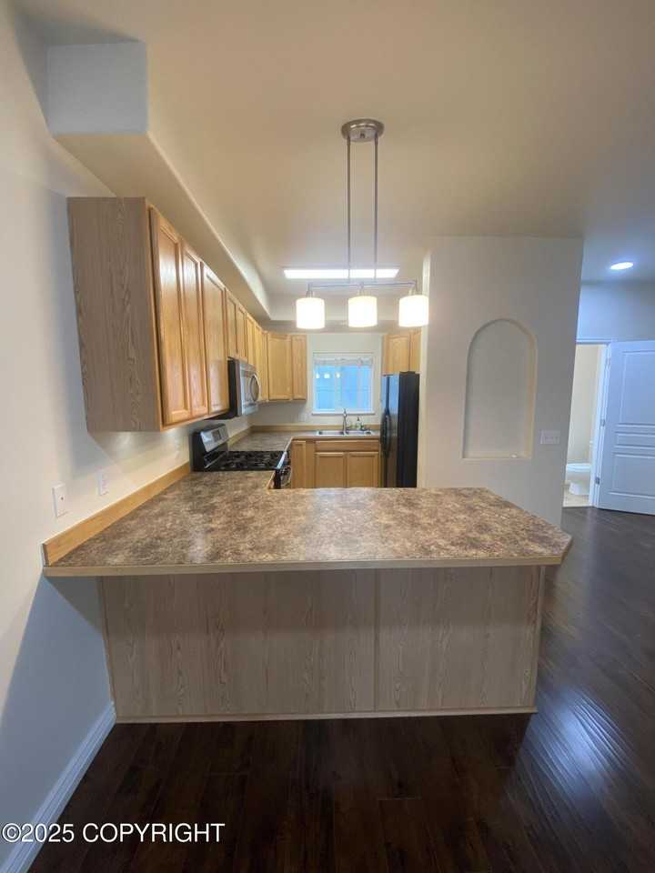 9247 Commons Pl #15 - Photo 4 of 16