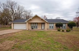 2726 Highland Cir - Photo 1 of 1