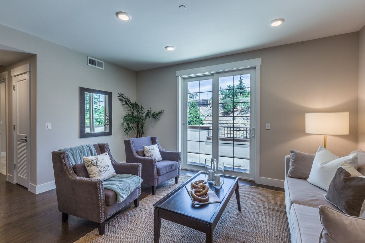 1281 Homestead Ave - Photo 3 of 37