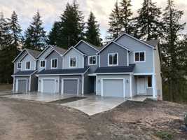 featured image of 195 Cloverdale Rd #H