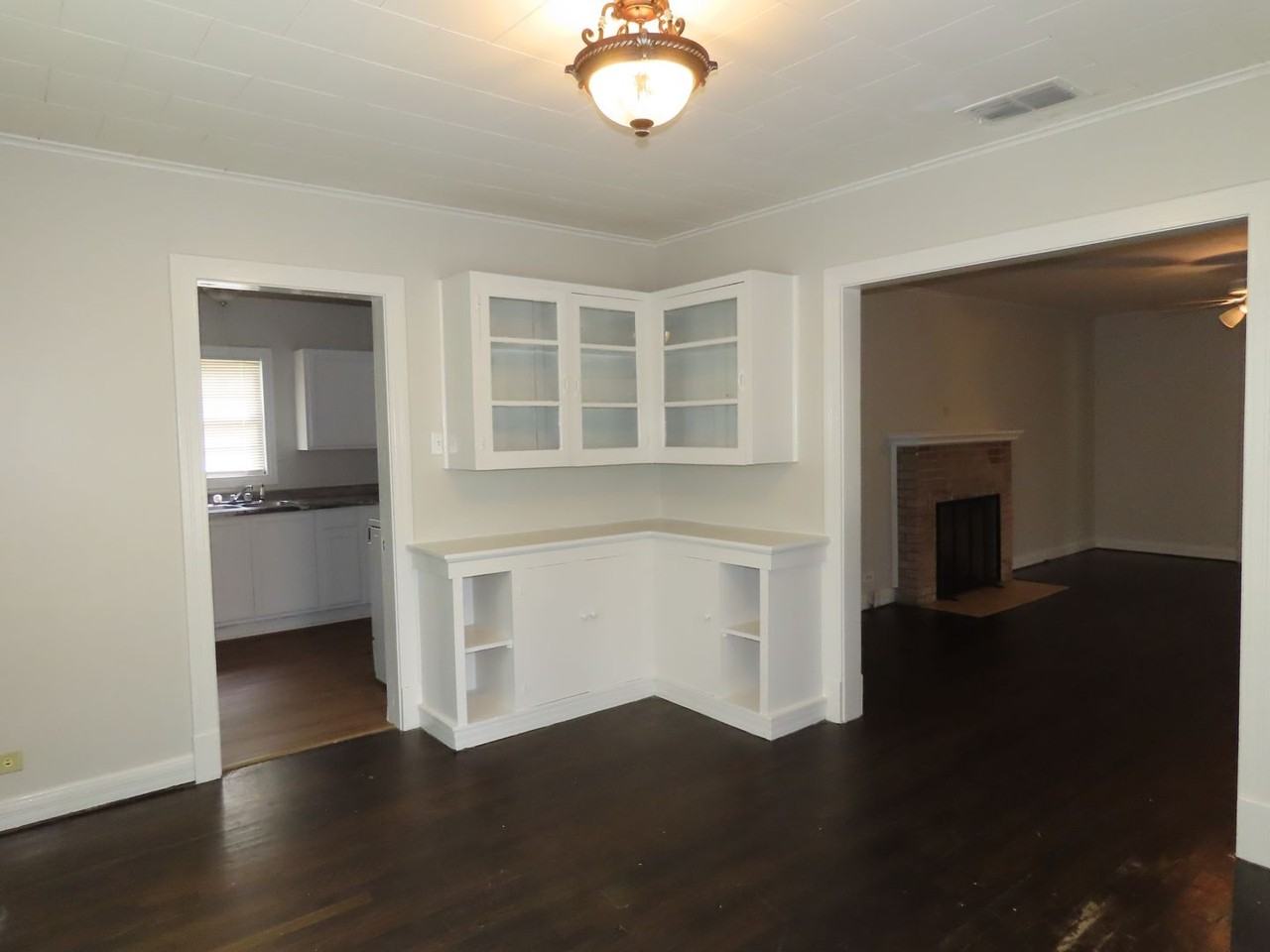 1306 S Glenwood Blvd - Photo 6 of 28