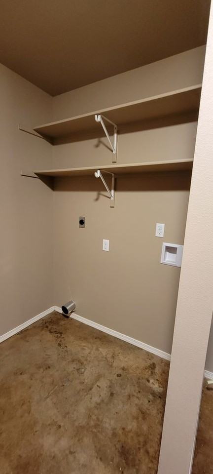 552 E 79th St - Photo 6 of 12