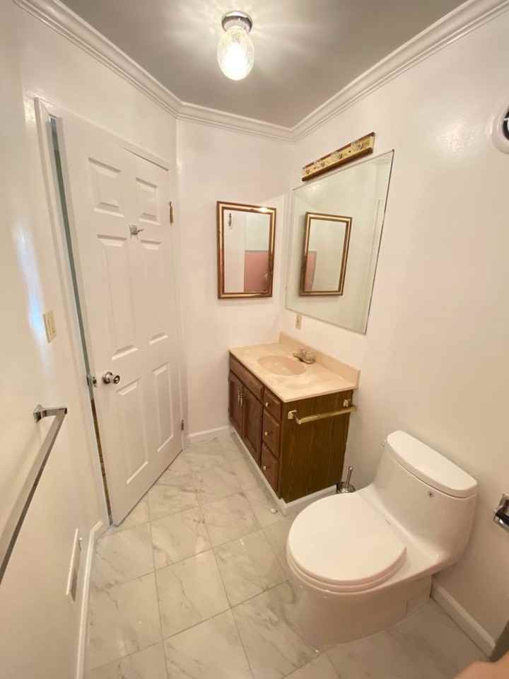 2724 Monserat Ave - Photo 3 of 31