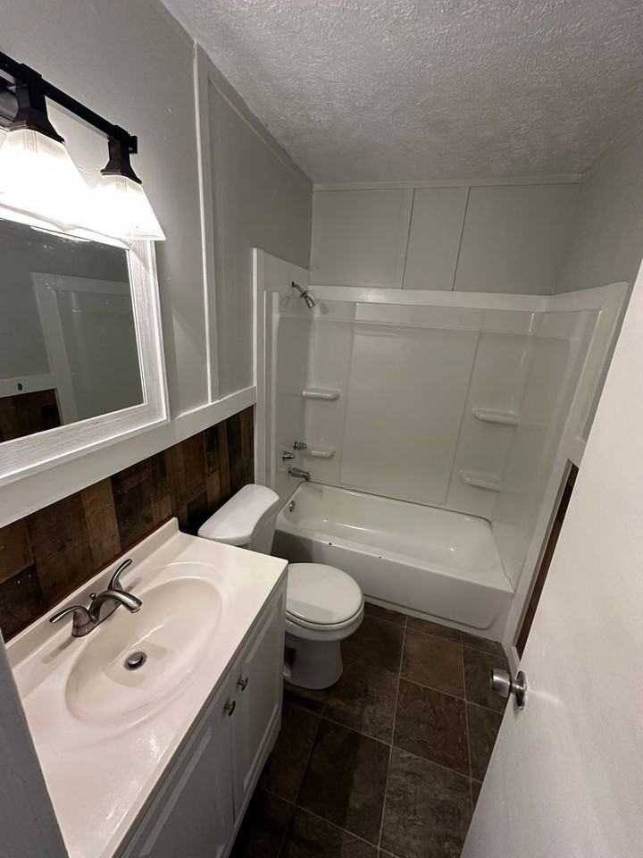 2748 Woodside Dr - Photo 7 of 12