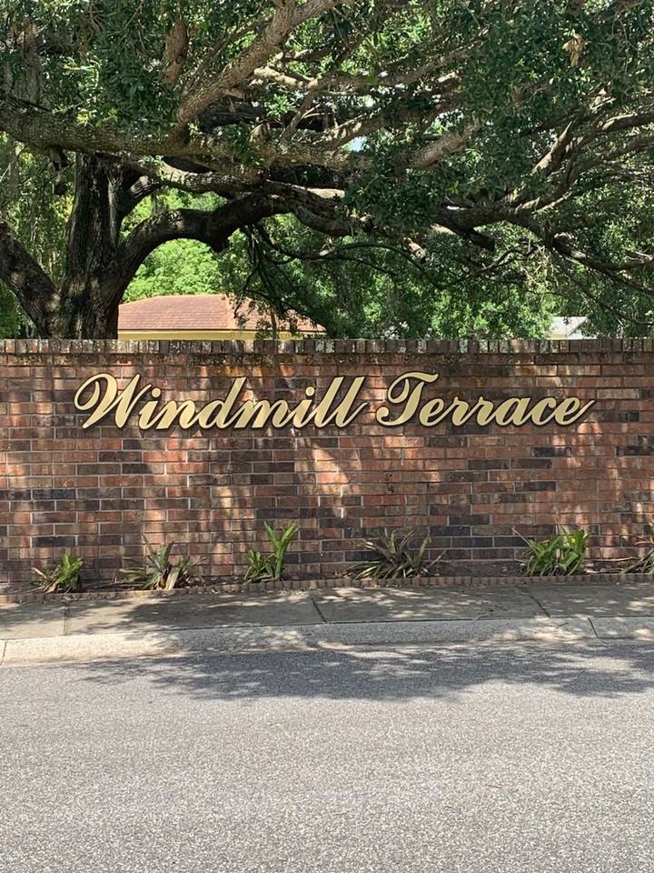 5848 Windmill Ct - Photo 2 of 28