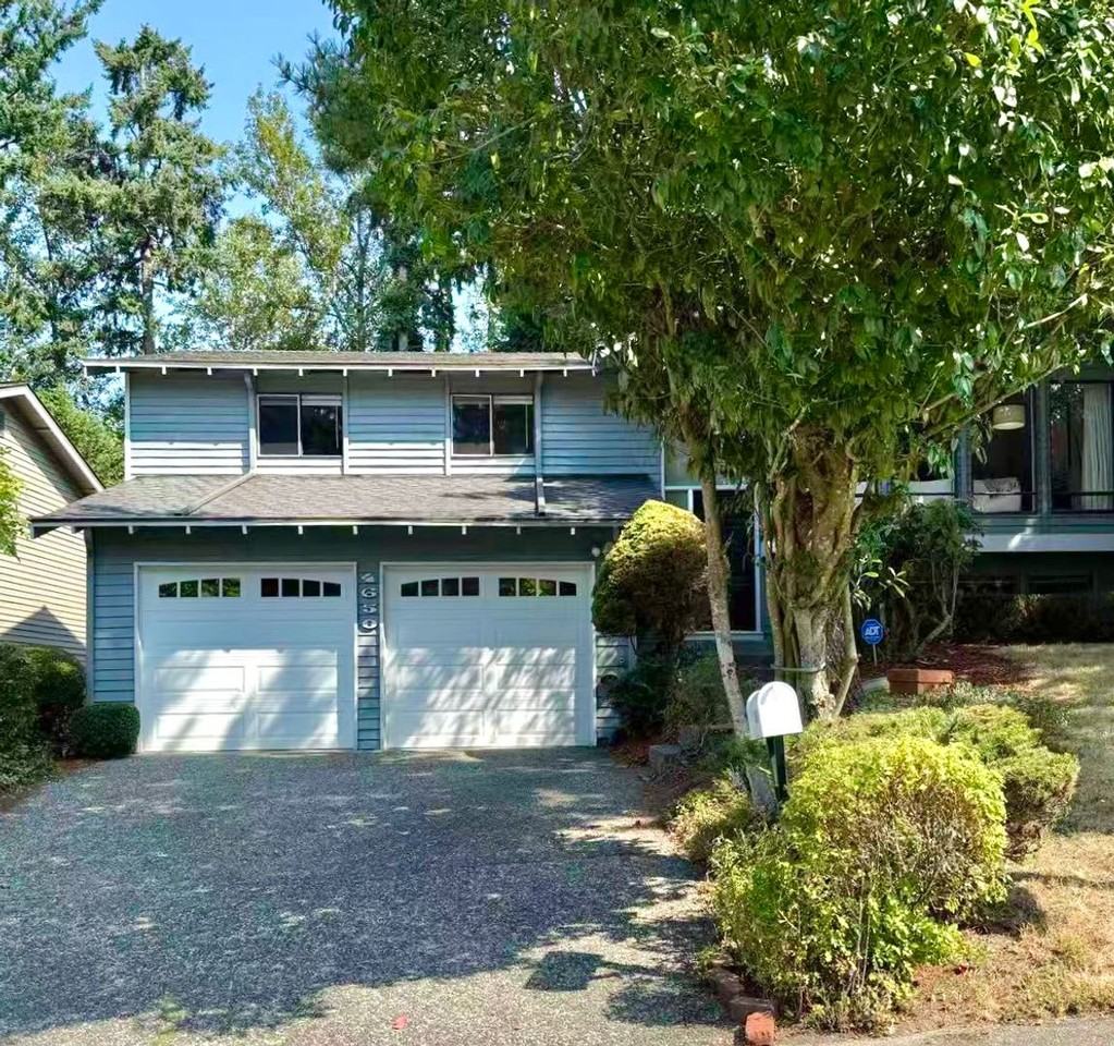 4650 121st Ave Se - Photo 2 of 25