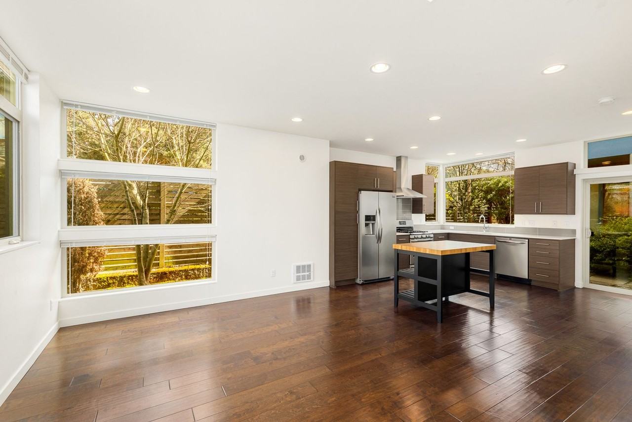 2125 E Terrace St - Photo 2 of 18