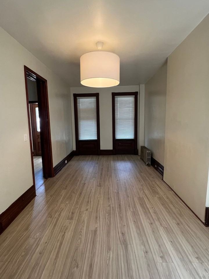 464 Chestnut St - Photo 7 of 28