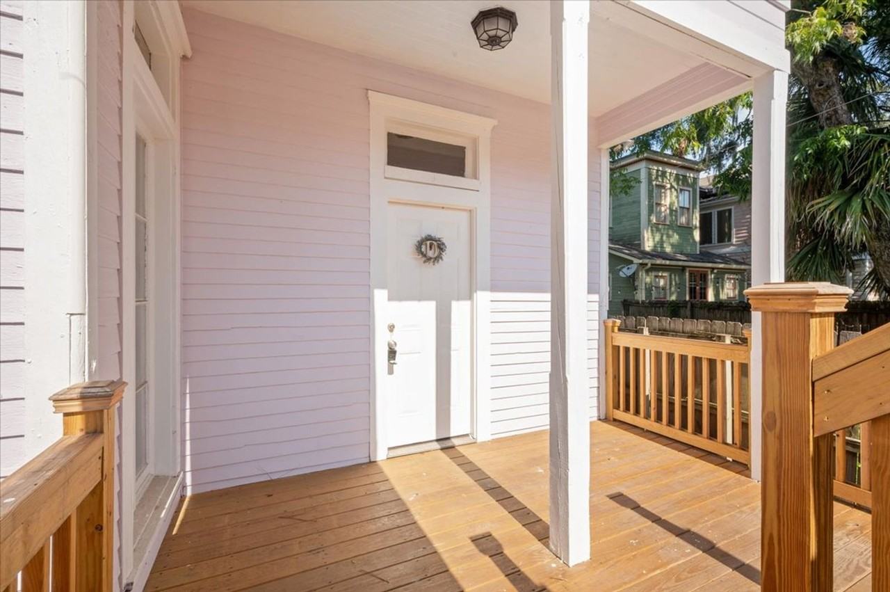 1914 Barnard St #D - Photo 2 of 19