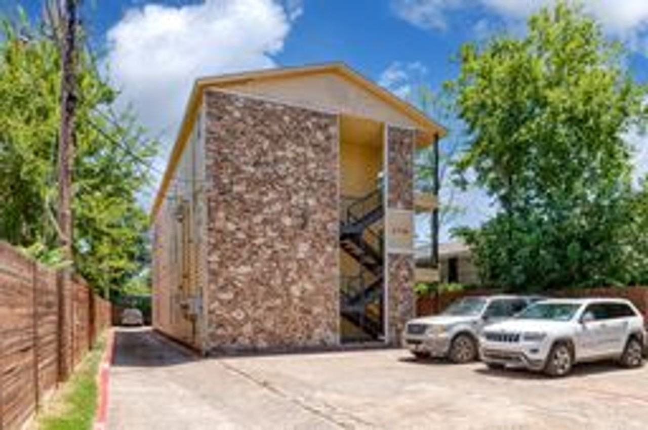 4718 Eastside Ave - Photo 5 of 12