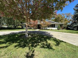 featured image of 160 Bolla Ave