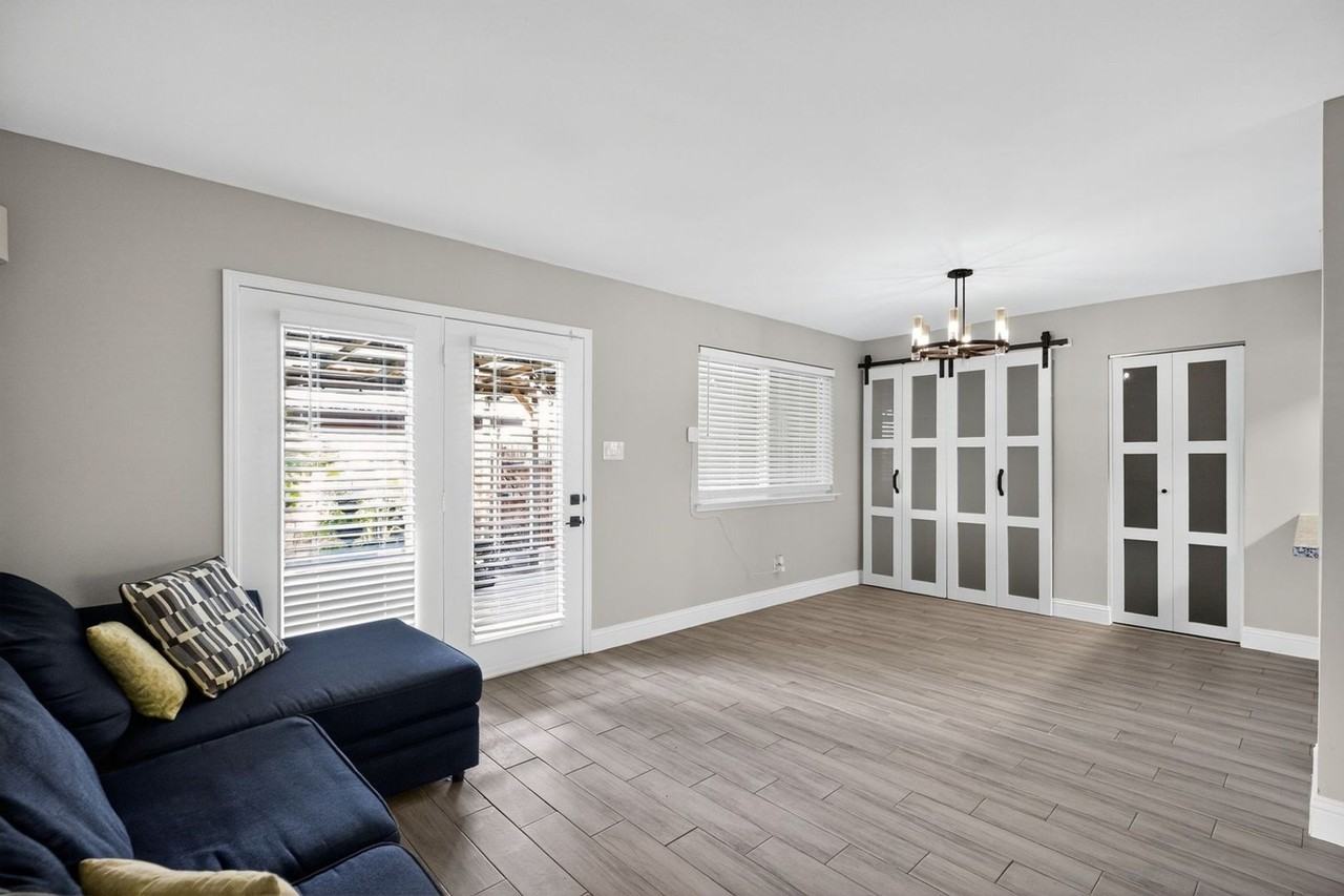 2250 Shadowdale Dr - Photo 6 of 31