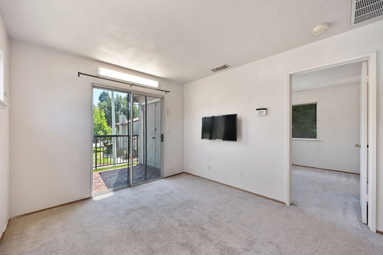 121 Luna Grande Cir #108 - Photo 6 of 14