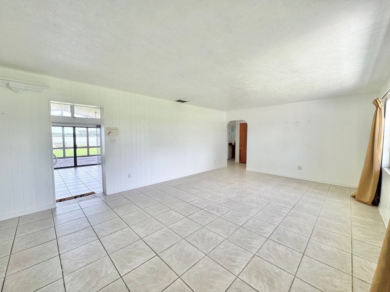 1002 Biltmore Dr Nw - Photo 3 of 42