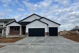 2845 N Manor Crest Ln - Photo 1 of 1