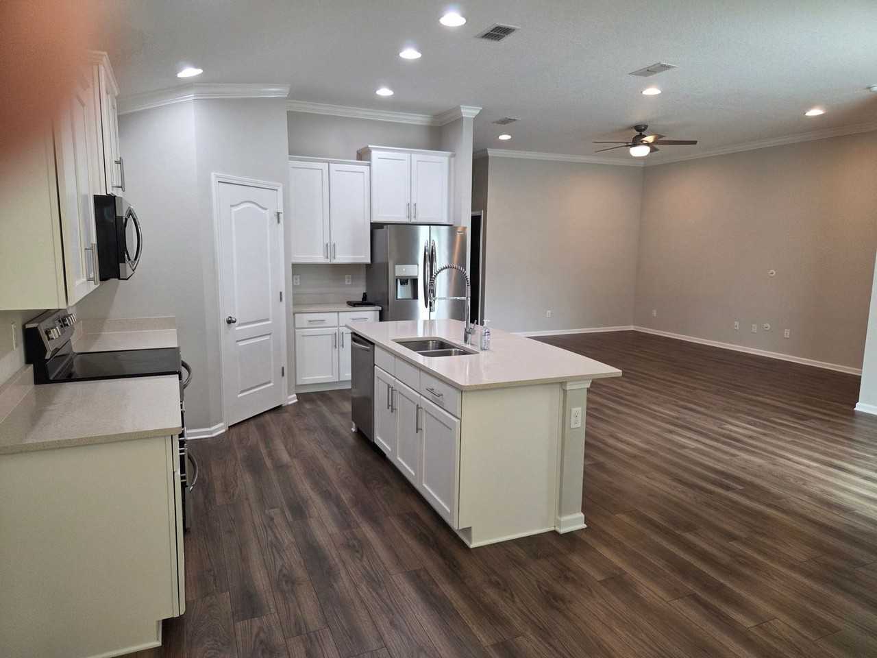 10042 Andean Fox Drive - Photo 7 of 31