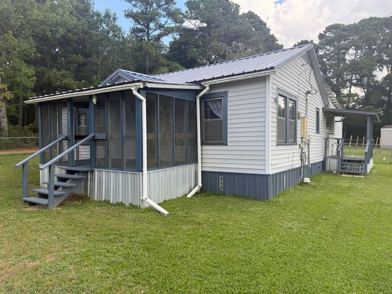 3932 Fritz Swanson Rd - Photo 3 of 30