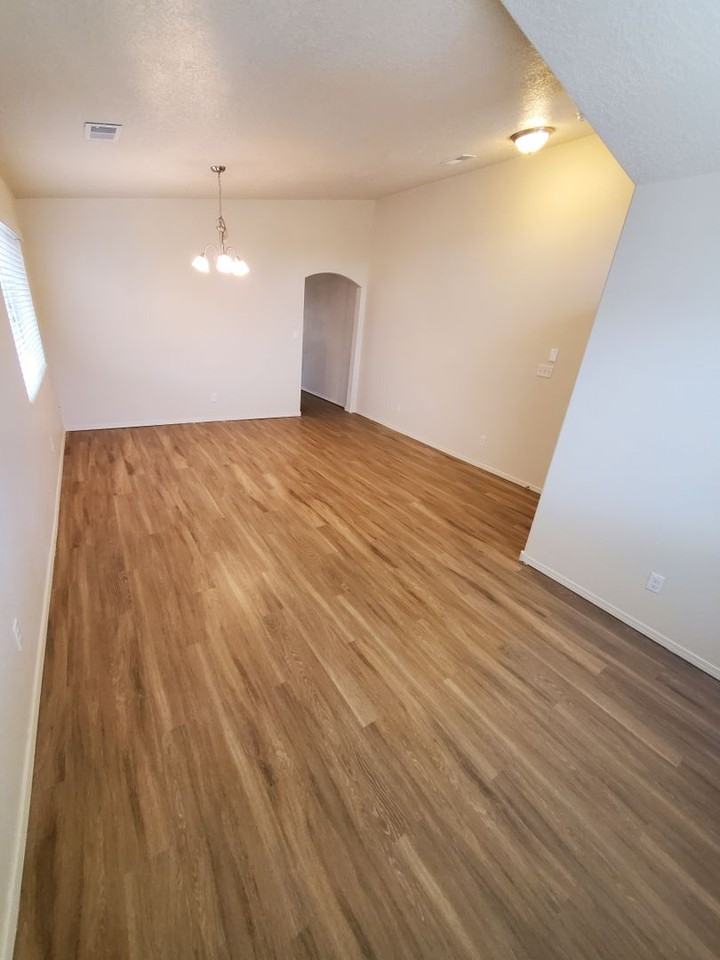 741 Purple Ester Avenue - Photo 3 of 39