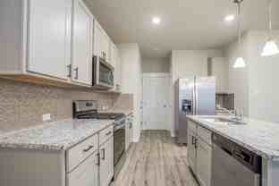 601 Fiery Skipper Dr Unit B - Photo 1 of 1