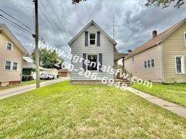 featured image of 417 W Wildwood Ave