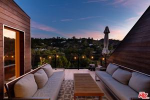 featured image of 3866 Alta Mesa Dr