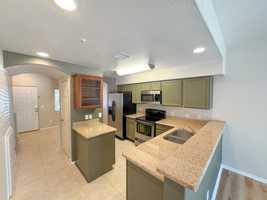 featured image of 4210 N Montezuma Ave #13