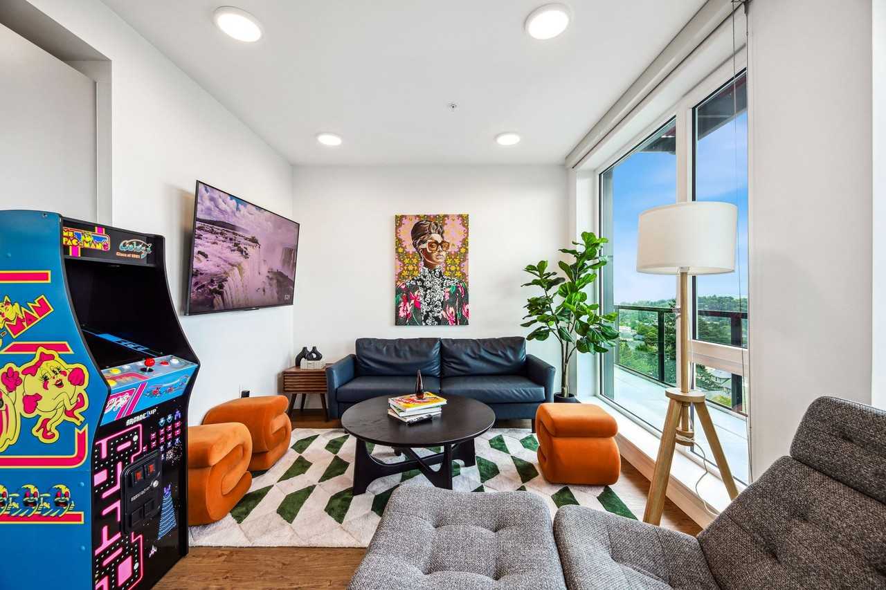 Madrone Passive House, Bright Homes in Walkable Central District Location with W/D in Unit and NEW MANAGEMENT! - Photo 7 of 50