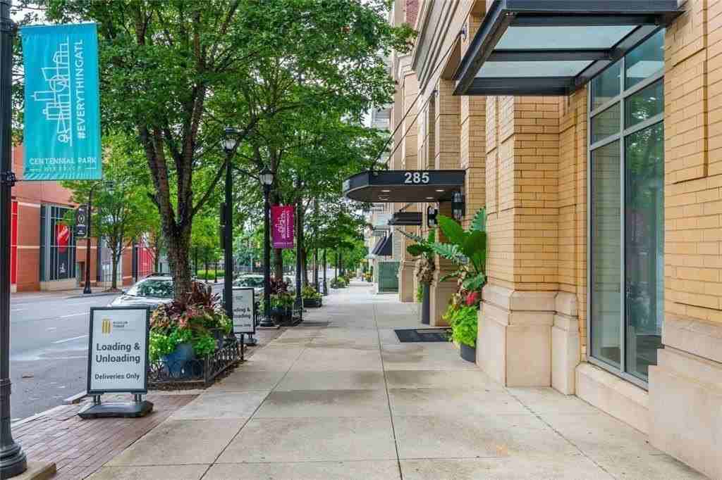 285 Centennial Olympic Park Dr Nw #1408 - Photo 4 of 33