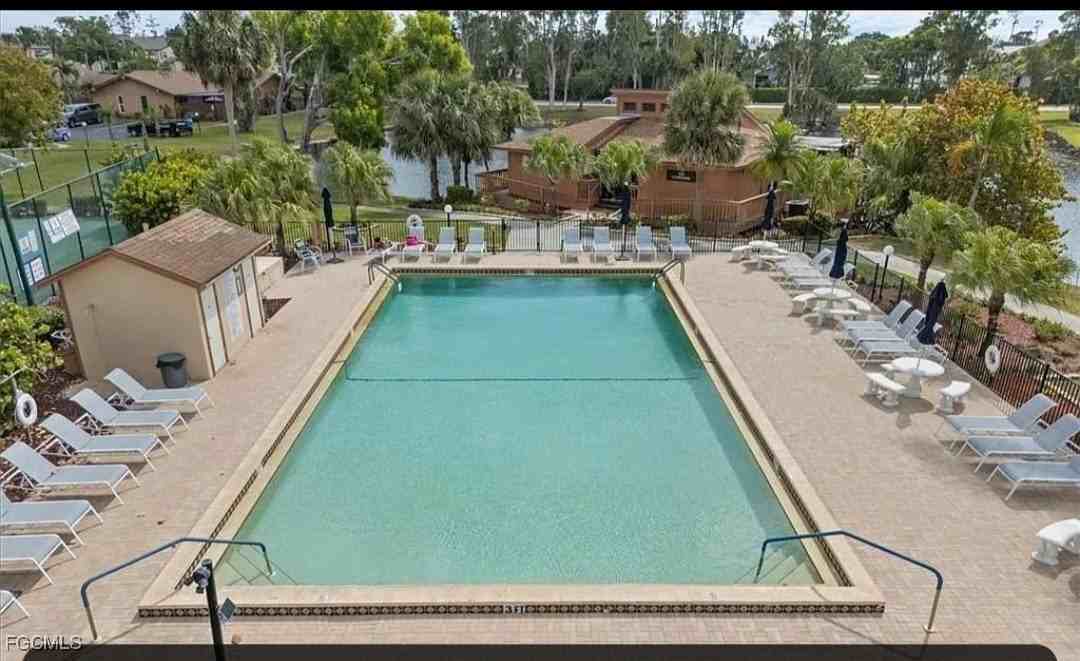 17422 Birchwood Ln Apt 2 #2 - Photo 3 of 9