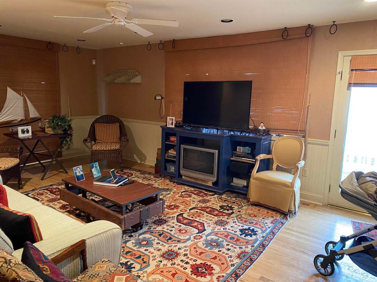 120 S 12th Ave Ave - Photo 5 of 15