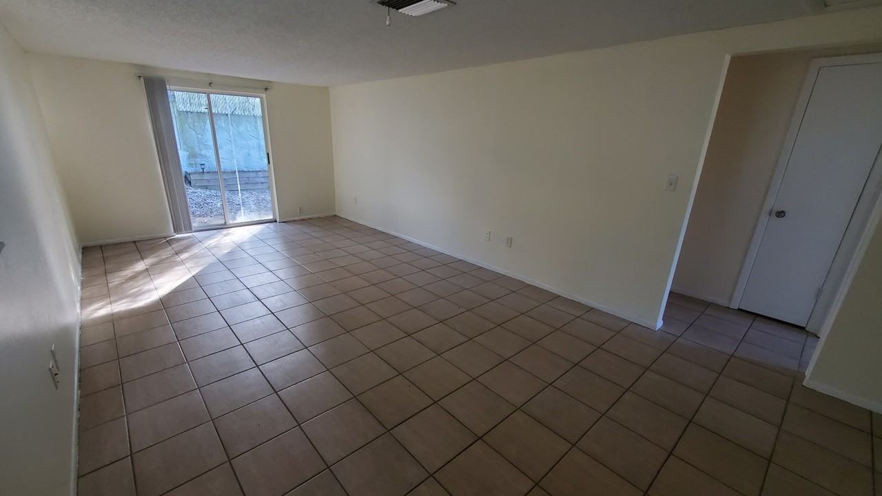 5416 Reef Drive, Unit 5416 - Photo 3 of 10