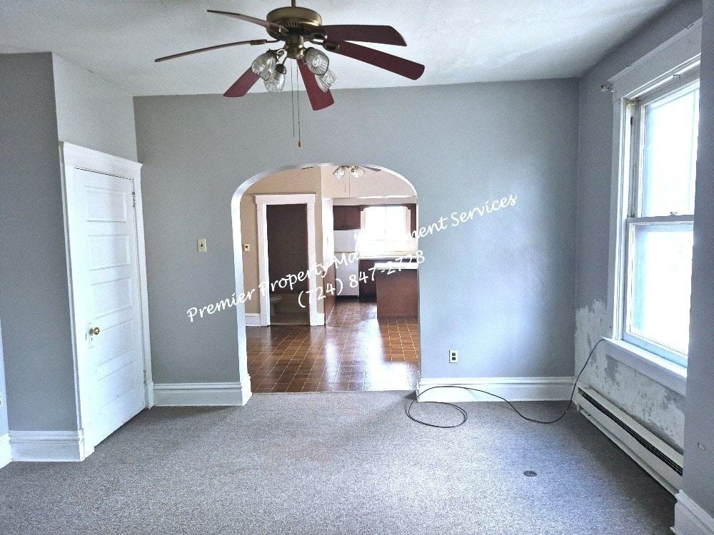 703 24th Street, Unit 1 - Photo 3 of 10