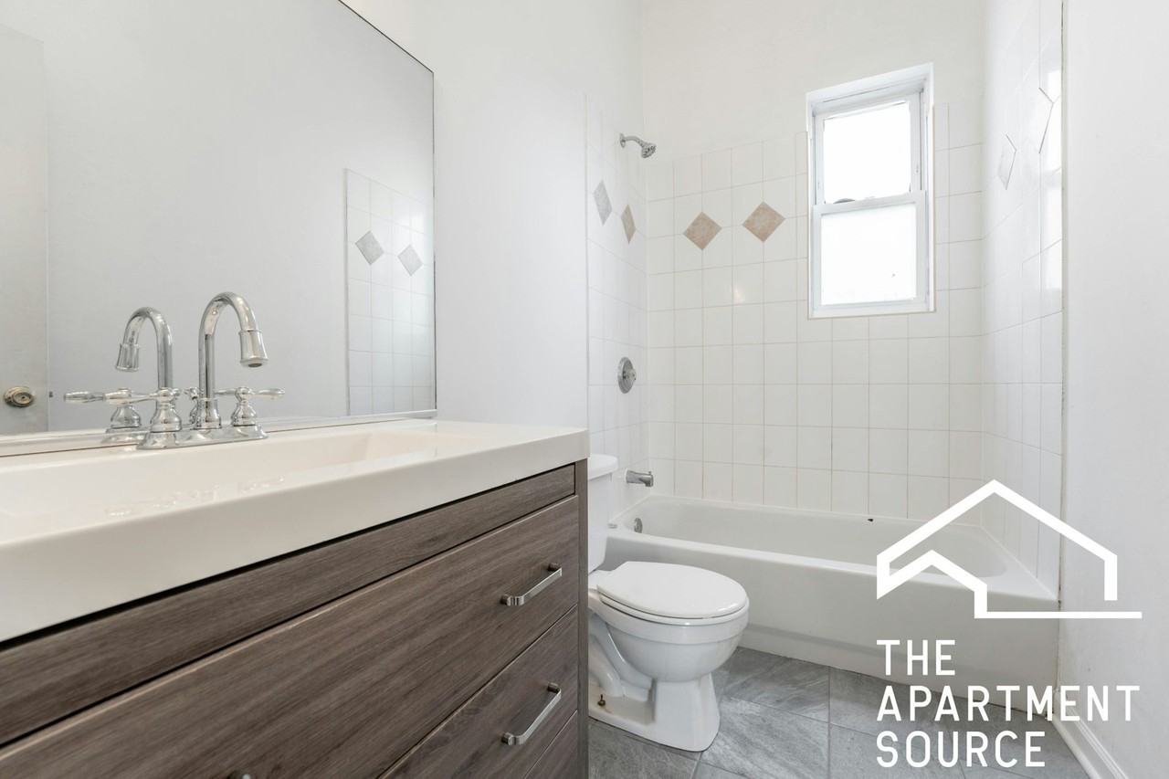 2112 North Campbell Avenue, Unit 1F - Photo 6 of 18