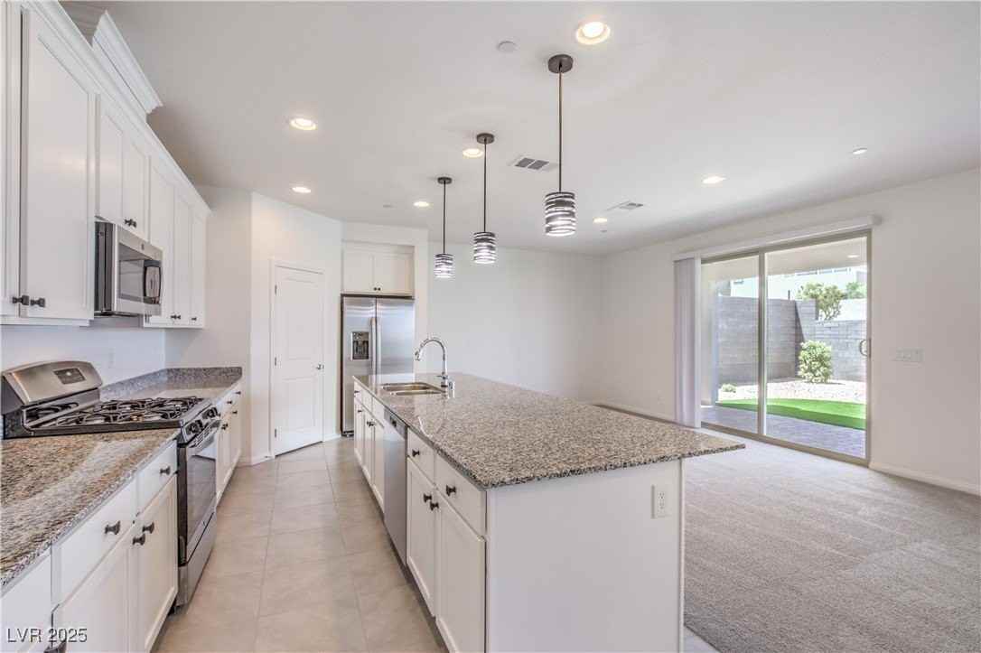 9318 Copernicus Ave - Photo 6 of 34