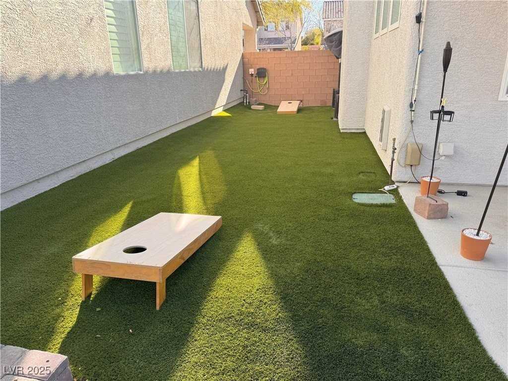 2732 Port Lewis Avenue - Photo 3 of 28