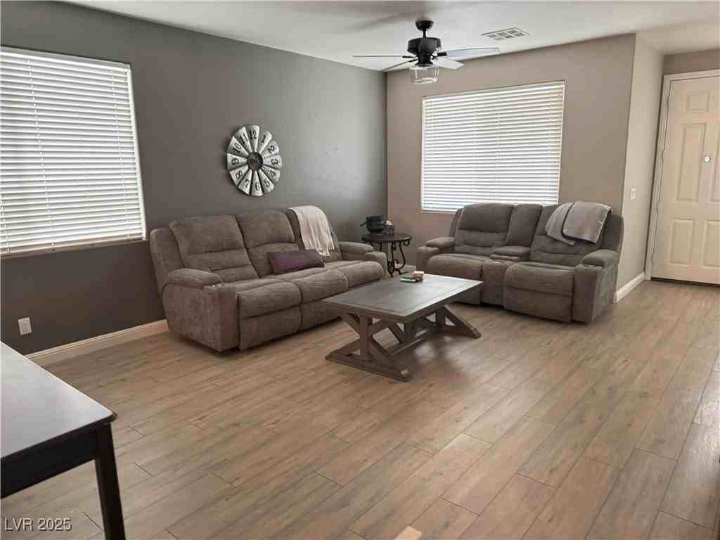 2732 Port Lewis Avenue - Photo 7 of 28