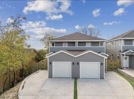 featured image of 2502 Oxford St